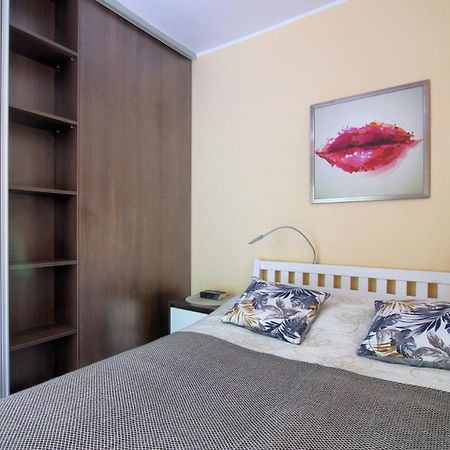 Apartament Bursztyn 2 Apartment ชวีโนวิชแจ ภายนอก รูปภาพ